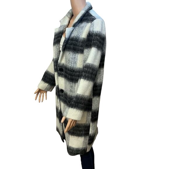 NEW Sage The Label Charlie Plaid Coat Mid Length Brushed Wool Blend Fluffy - Picture 3 of 7